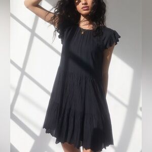 Aritzia Wilfred La Boheme Sidonie Ruffled Scalloped Dress Black Size Medium